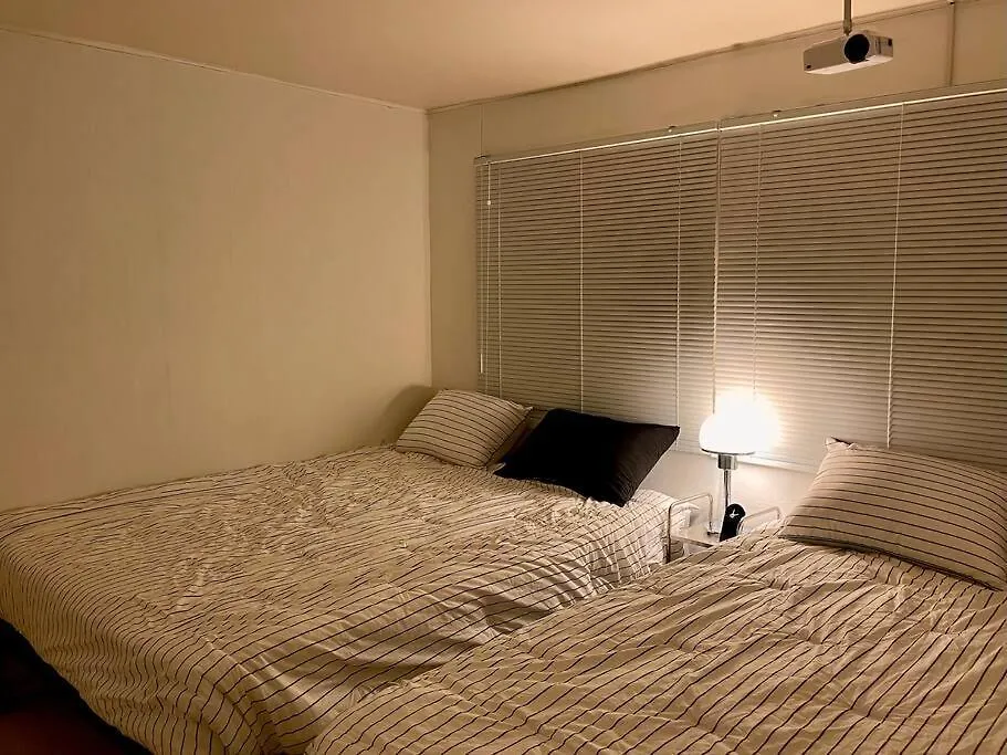 Hongik University Station 10 Minutes Walking Distance 3 Queen Beds For 6 People Σεούλ 0*,